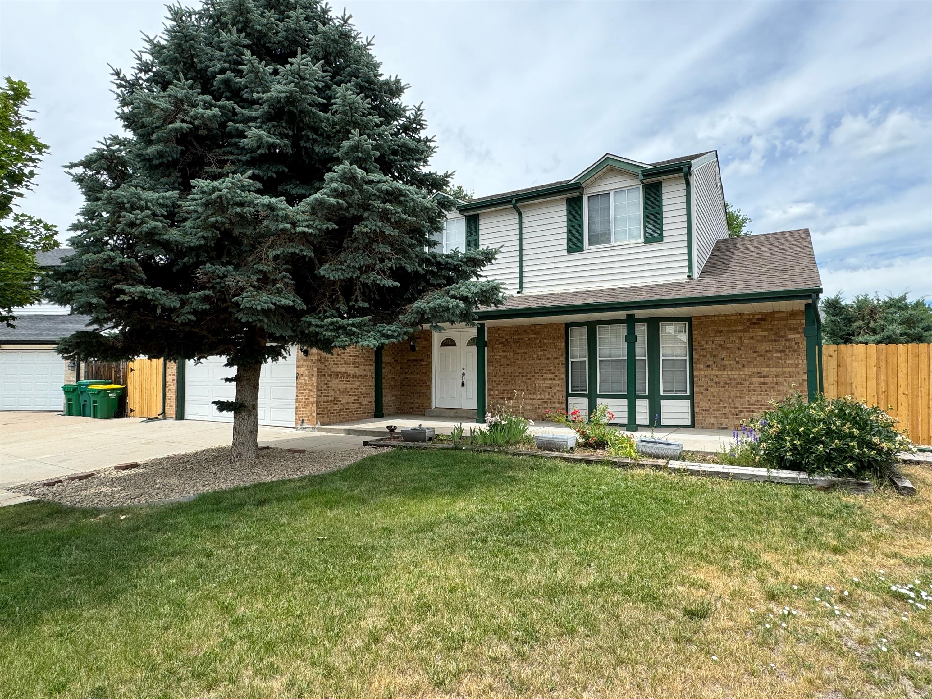 9781 West Fremont Place