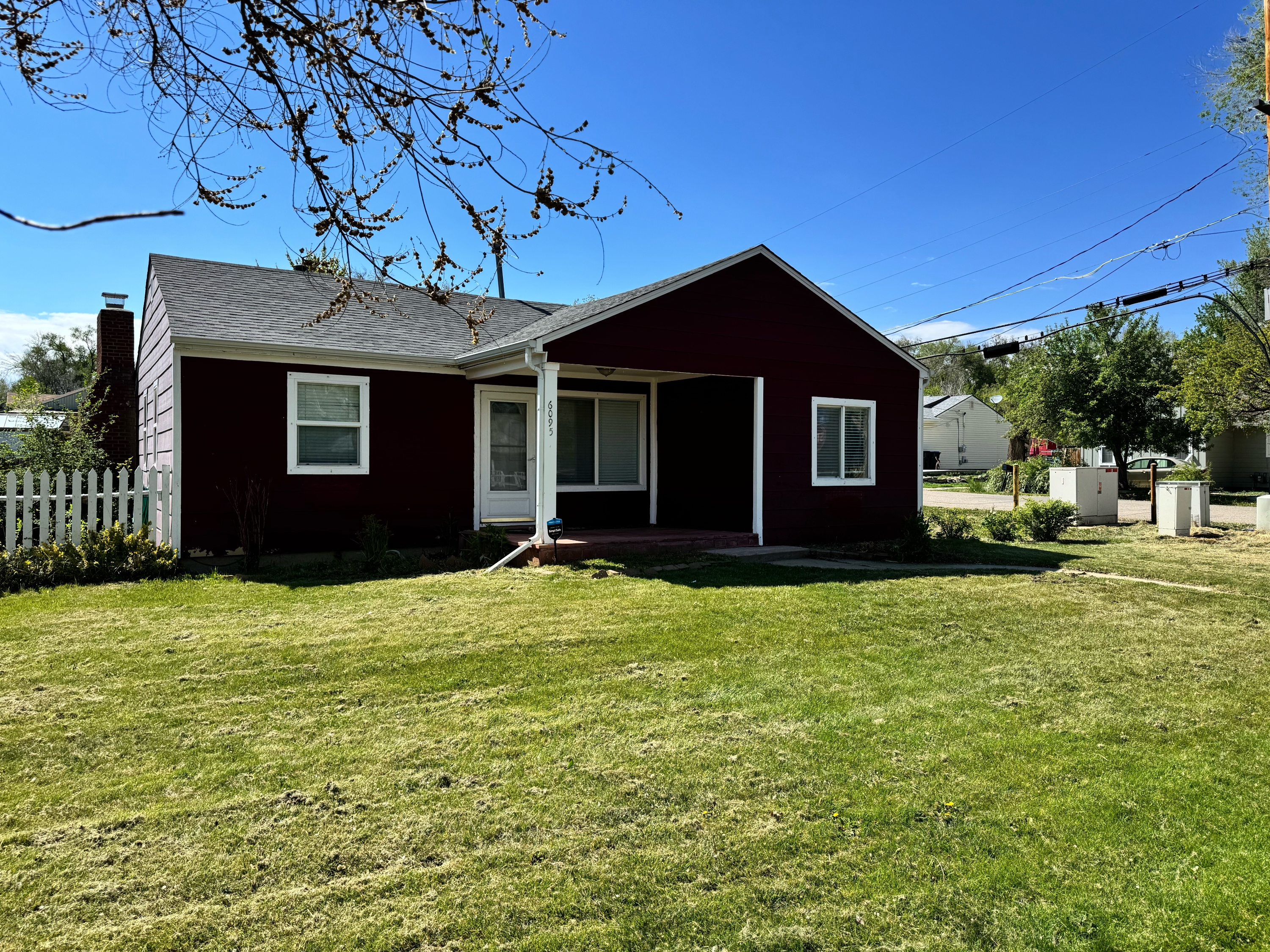 Property main image