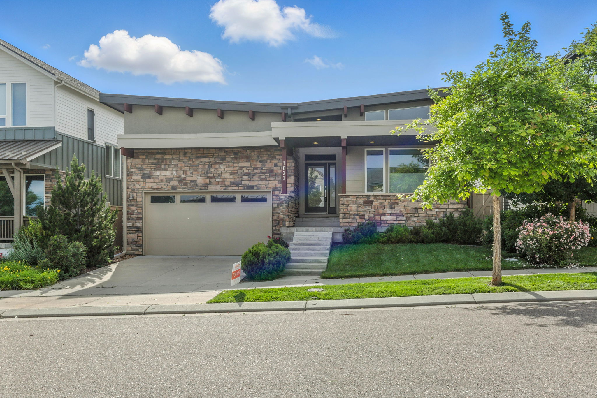 1821 Blue Star Lane