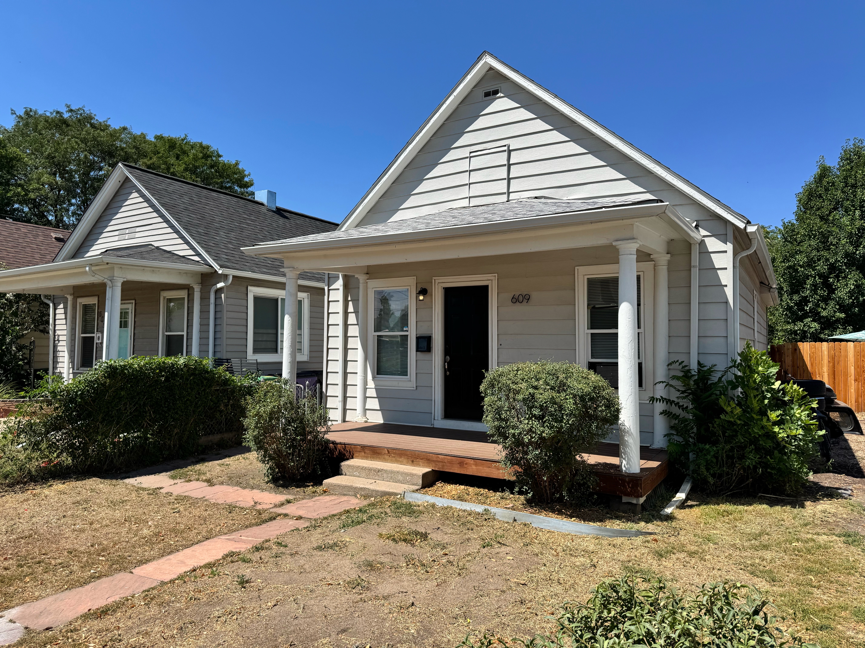 609 East Elk Place
