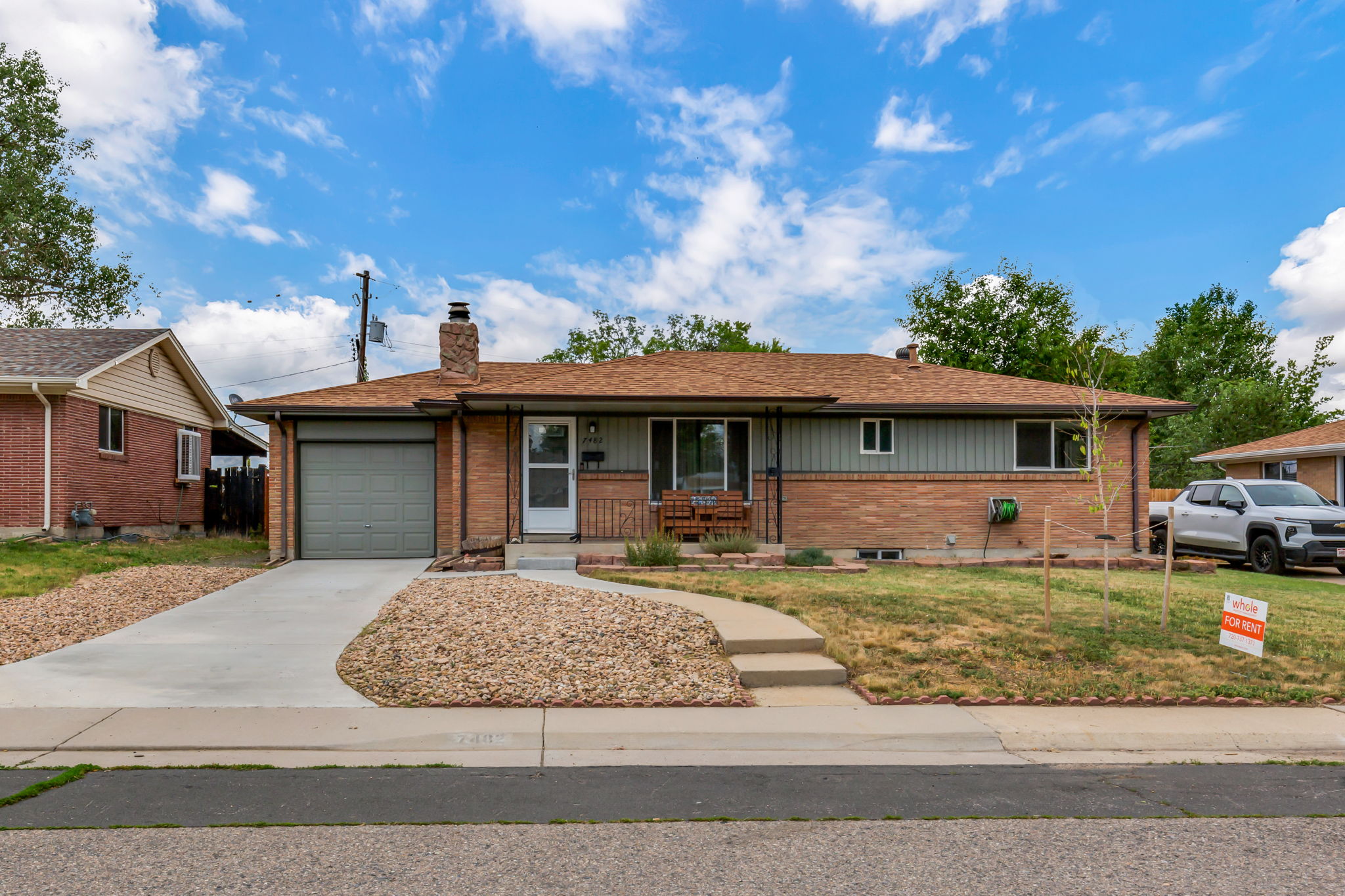 7482 Beach Court